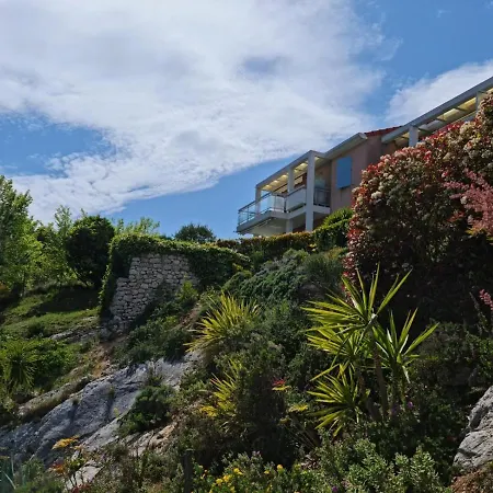 Les Batisdes Eze Apartment *
